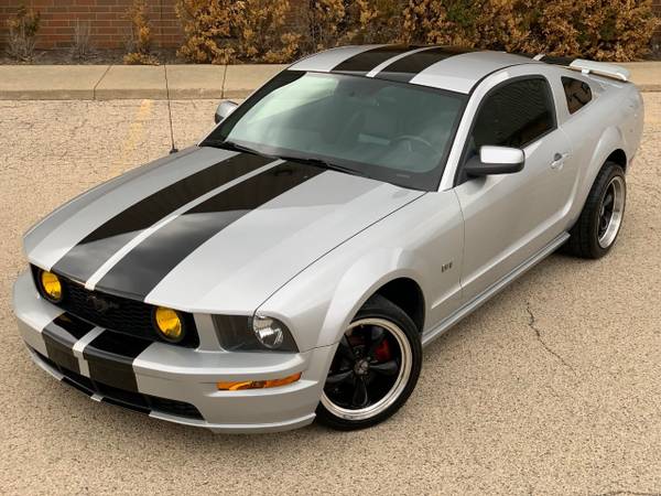 2005 FORD MUSTANG GT V8 ONLY 70k-MILES 1-OWNER LOW-MILES CLEAN for sale in Elgin, IL – photo 18