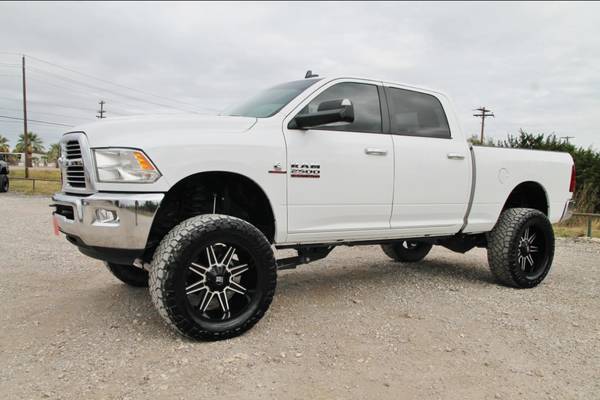 2015 RAM 2500 SLT 4X4*CUMMINS*LIFTED*NAV*BACK UP CAMERA*NITTO*XD... for sale in Liberty Hill, TX – photo 3