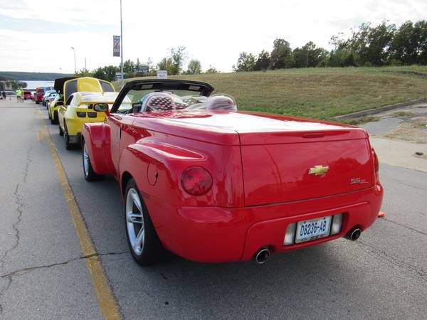 2003 CHEVY SSR HARDTOP CONVERTIBLE ROADSTER 107000 MILES JUST $14995!! for sale in Camdenton, MO – photo 7