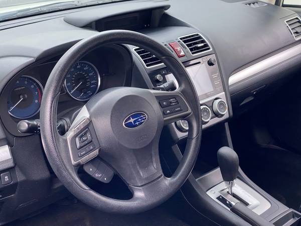 2015 Subaru XV Crosstrek Premium Sport Utility 4D hatchback Gray - -... for sale in Saint Louis, MO – photo 24