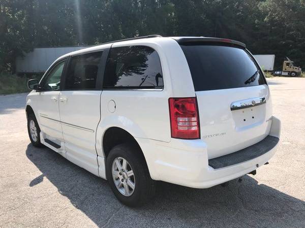 2010 Chrysler Town and Country Handicap Accessible Wheelchair Van for sale in Dallas, CA – photo 8