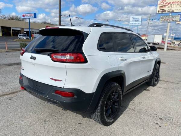 😊==2016 JEEP CHEROKEE TRAILHAWK=**((4X4))**GUARANTEED FINANCING****😊... for sale in Springdale, AR – photo 4