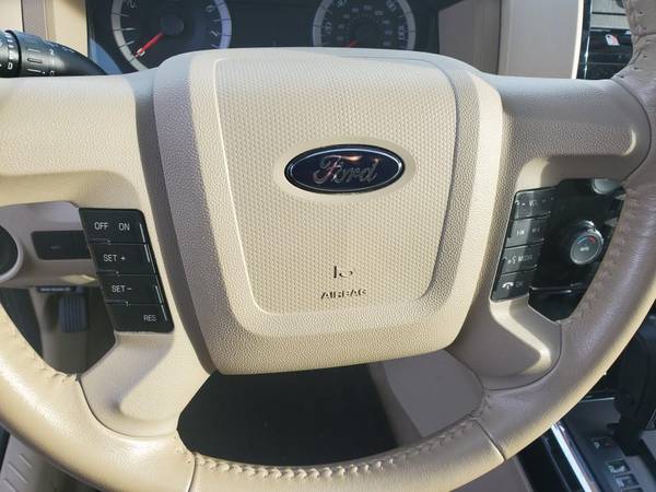 2012 Ford Escape Limited 4x4 V-6 Leather Sunroof - cars & trucks -... for sale in Highland, IL – photo 12