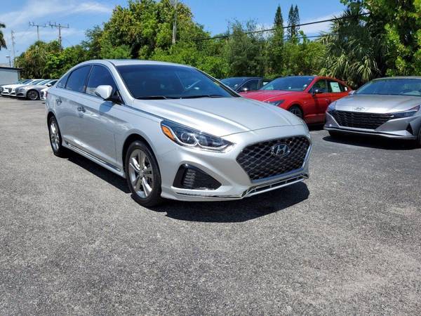 2018 Hyundai Sonata Sport - - by dealer - vehicle for sale in Delray Beach, FL – photo 4