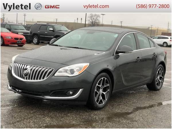 2017 Buick Regal sedan 4dr Sdn Sport Touring FWD - Buick - cars &... for sale in Sterling Heights, MI – photo 5