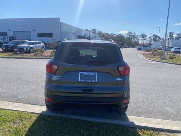 2019 Ford Escape SE suv Gray - - by dealer - vehicle for sale in Salisbury, NC – photo 7