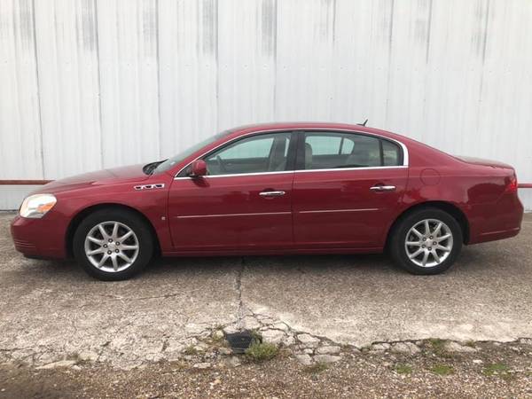 2008 Buick Lucerne CXL 110k COLD AC -Clean for sale in Victoria, TX – photo 4