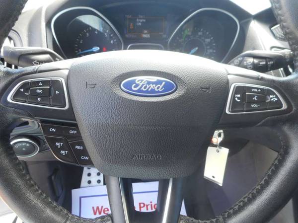 2015 FORD FOCUS SE HATCHBACK WITH LEATHER for sale in Anderson, CA – photo 10