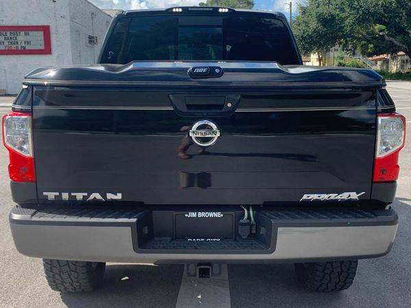 2017 Nissan Titan PRO 4X 4x4 4dr Crew Cab 100% CREDIT APPROVAL! for sale in TAMPA, FL – photo 5