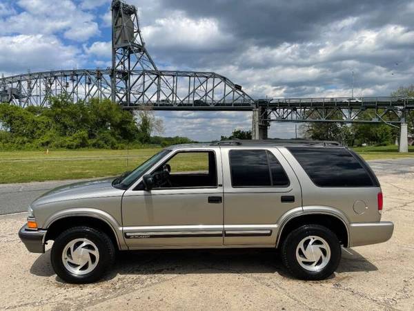 2000 Chevy Blazer 4x4 - Priced to sell - - by dealer for sale in burlington city, NJ – photo 16