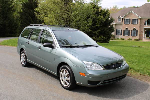 Ford Focus Wagon 2005 for sale in Andover, NJ – photo 11