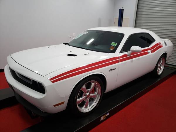 2012 Dodge Challenger RT come's with Life Time "Tire and Oil" plan for sale in Fontana, CA – photo 3