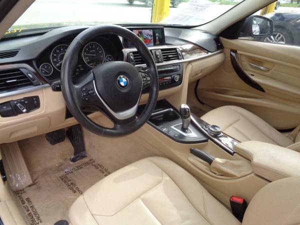 2014 BMW 3 Series 4dr Sdn 328i xDrive AWD SULEV NOBODY GETS TURNED for sale in Elmont, NY – photo 14