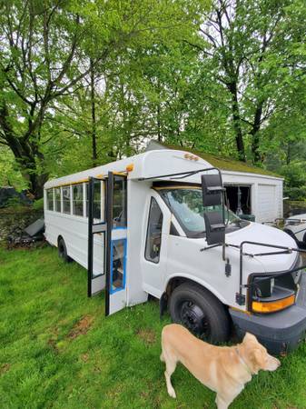 2007 Chevrolet 3500 school bus Price negotiable for sale in Brewster, NY – photo 2
