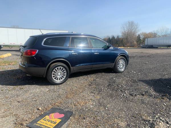 2008 Buick Enclave with 134,xxx miles - cars & trucks - by owner -... for sale in Warren, MI – photo 4