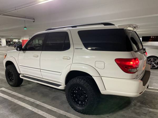 TOYOTA SEQUOIA LIMITED. 4X4. LOW MILES. for sale in Folsom, CA – photo 9