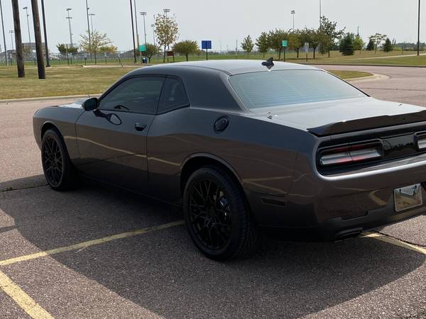 DODGE CHALLENGER 2018 GT AWD MUTIPLE UPGRADES AND WARRANTY INCLUDED... for sale in Sioux Falls, IA – photo 9
