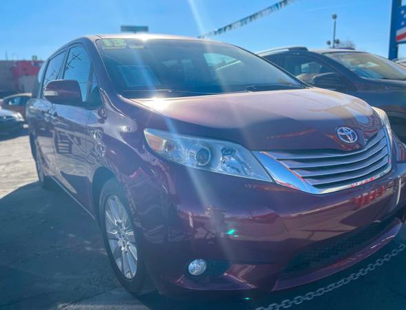 2013 Toyota Sienna - - by dealer - vehicle automotive for sale in Reno, NV – photo 7
