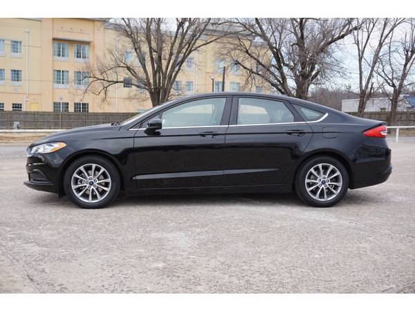 2017 Ford Fusion SE - - by dealer - vehicle automotive for sale in Claremore, OK – photo 20