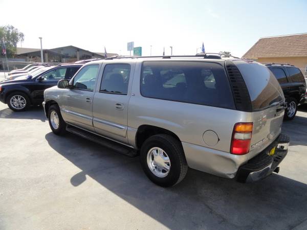 2002 GMC YUKON XL 4WD SUV - cars & trucks - by dealer - vehicle... for sale in Gridley, CA – photo 4