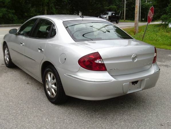 WHOLESALE 2006 BUICK LACROSSE CXL LOADED CLEAN TITLE SUNROOF LEATHER😍 for sale in Kingston, MA – photo 7
