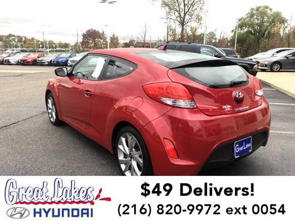 2016 Hyundai Veloster coupe Base for sale in Streetsboro, OH – photo 3