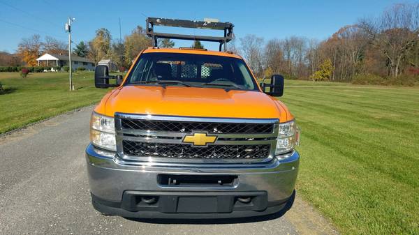 2012 Chevy 3500 HD Crew Cab Diesel Flatbed Truck - cars & trucks -... for sale in Mount Airy, VA – photo 7