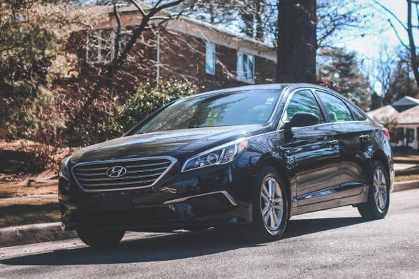 2017 Hyundai Sonata Base - - by dealer - vehicle for sale in Great Neck, NY – photo 22