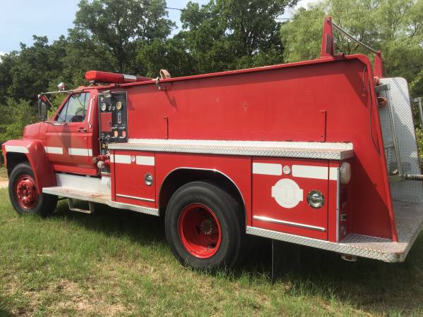 1982 Ford F600 Fire Truck great for advertising or property... for sale in Clyde , TX – photo 3