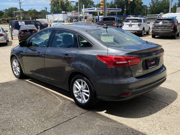 2017 Ford Focus SE. ONE OWNER! FREE 4 MONTH WARRANTY!. Apply Online... for sale in Mishawaka, IN – photo 5
