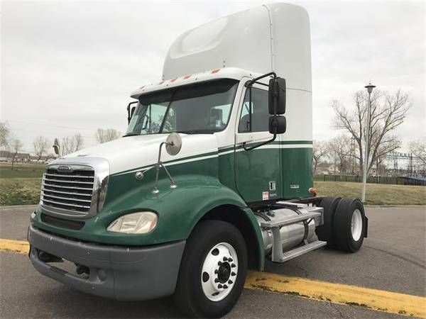 2007 Freightliner FCL112 - for sale in Commerce City, CO – photo 3