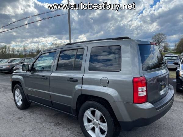 2014 Jeep Patriot Sport 4dr SUV Call for Steve or Dean - cars & for sale in Murphysboro, IL – photo 4