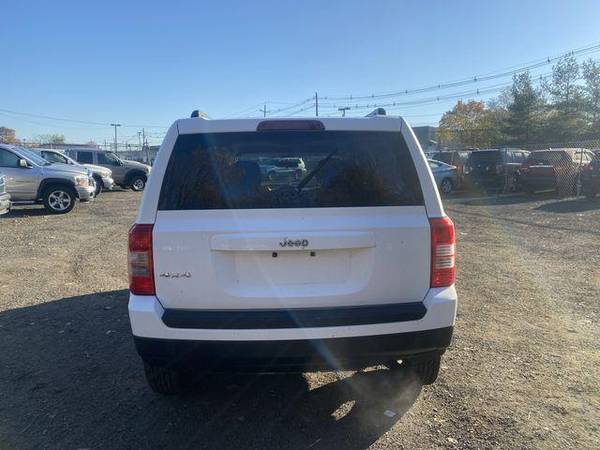 2011 Jeep Patriot Sport Utility 4D EZ-FINANCING! - cars & trucks -... for sale in Garfield, NY – photo 6