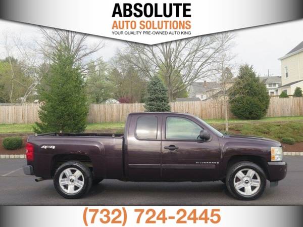 2008 Chevrolet Silverado 1500 LT1 4WD 4dr Extended Cab 6 5 ft SB for sale in Hamilton, NY – photo 4