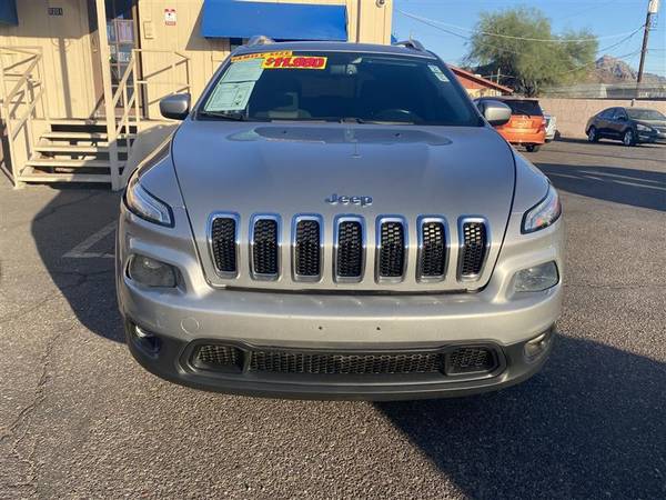 2014 Jeep Cherokee Latitude FWD - cars & trucks - by dealer -... for sale in Phoenix, AZ – photo 3