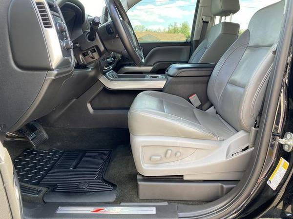 2018 Chevrolet Chevy Silverado 1500 Crew Cab Z71 LTZ Pickup 4D 5 3/4 for sale in Fremont, NE – photo 18