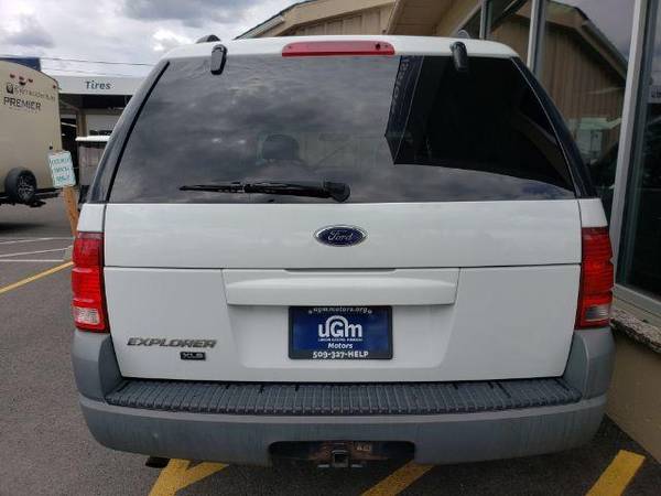2002 Ford Explorer XLS 4WD - - by dealer - vehicle for sale in Spokane Valley, WA – photo 3
