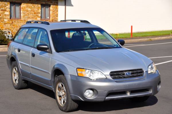 2007 Subaru Outback AWD AC Cold 5 Speed Manual AWD symmetrical -... for sale in Feasterville Trevose, PA – photo 3