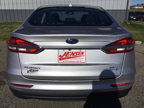 2019 Ford Fusion Hybrid SE hatchback Silver - - by for sale in Marshalltown , IA – photo 10