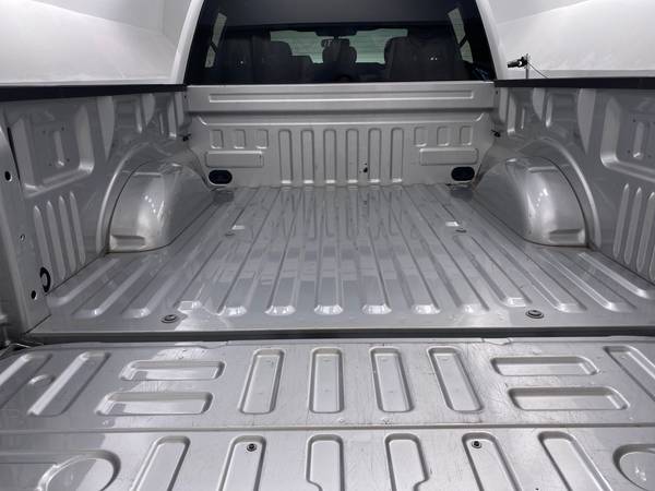 2019 Ford F150 SuperCrew Cab XLT Pickup 4D 6 1/2 ft pickup Silver -... for sale in Park Ridge, IL – photo 23