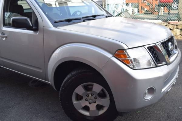 *2009* *Nissan* *Pathfinder* *S 4x4 4dr SUV* - cars & trucks - by... for sale in Paterson, PA – photo 8