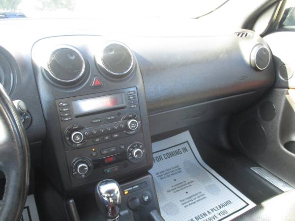 2008 Pontiac G6 GT Hard Top Convertible (Guaranteed Financing) for sale in Bad Axe, MI – photo 3