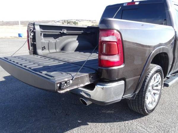 2019 Ram 1500 truck Laramie Longhorn - - by dealer for sale in Chandler, OK – photo 23