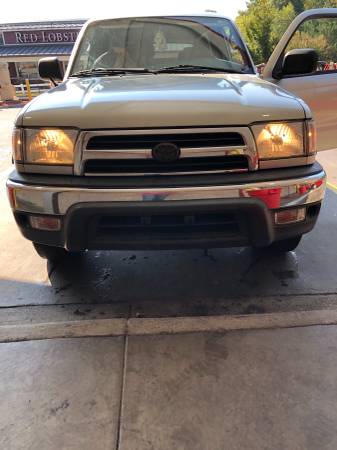 1999 four runner SUPER CLEAN! for sale in Asheville, NC – photo 6