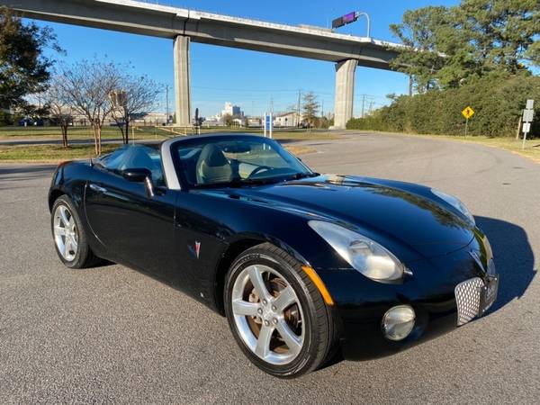 2006 PONTIAC SOLSTICE CONVERTIBLE 5SPD MANUAL - - by for sale in Chesapeake , VA – photo 2