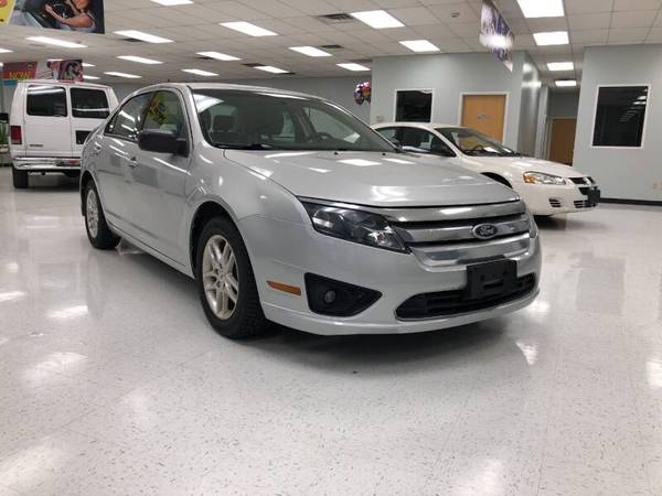 ✔ ☆☆ SALE ☛ FORD Fusion, 80K MILES !! - cars & trucks - by dealer -... for sale in Phillipston, MA – photo 3