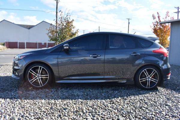 2016 Ford Focus ST - cars & trucks - by dealer - vehicle automotive... for sale in Springfield, OR – photo 6