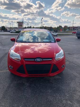 2012 Ford Focus SE - cars & trucks - by dealer - vehicle automotive... for sale in Republic, MO – photo 2