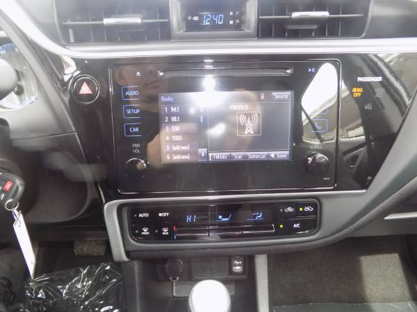 2017 Toyota Corolla LE for sale in Manchester, NH – photo 13