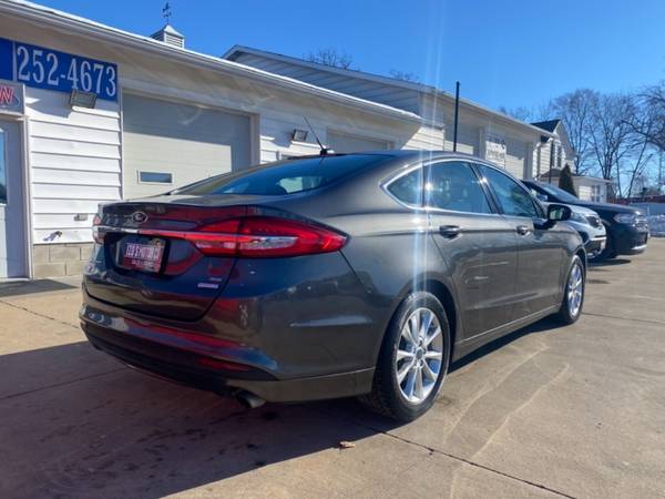 2017 Ford Fusion SE FWD - - by dealer - vehicle for sale in Waterloo, IA – photo 3